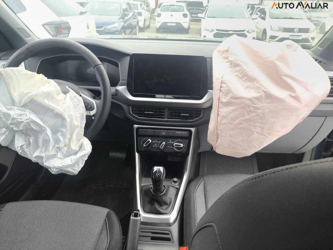 VOLKSWAGEN T-CROSS 1.0 200 TSI TOTAL FLEX AUTOM&Aacute;TICO