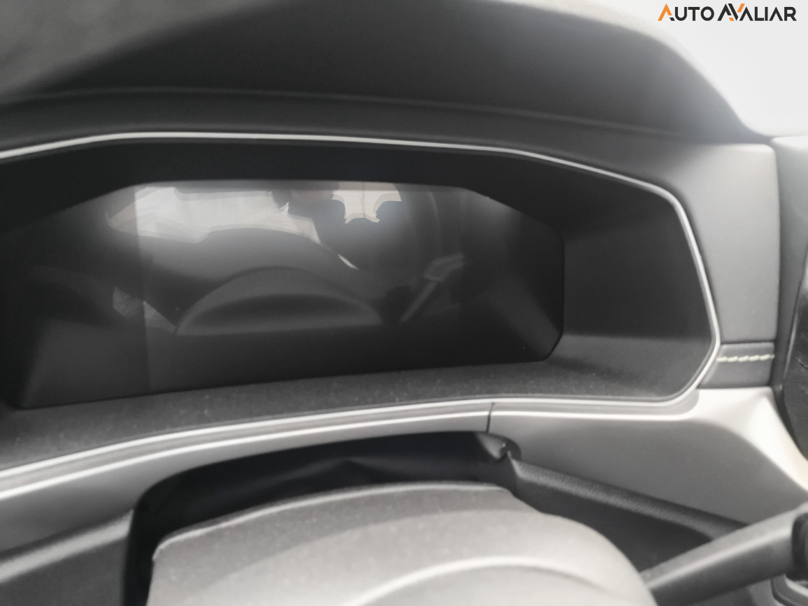 VOLKSWAGEN T-CROSS 1.0 200 TSI TOTAL FLEX AUTOM&Aacute;TICO