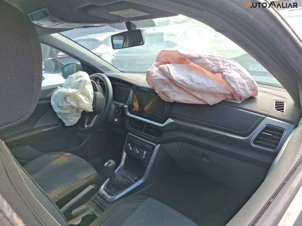 VOLKSWAGEN T-CROSS 1.0 200 TSI TOTAL FLEX AUTOMÁTICO