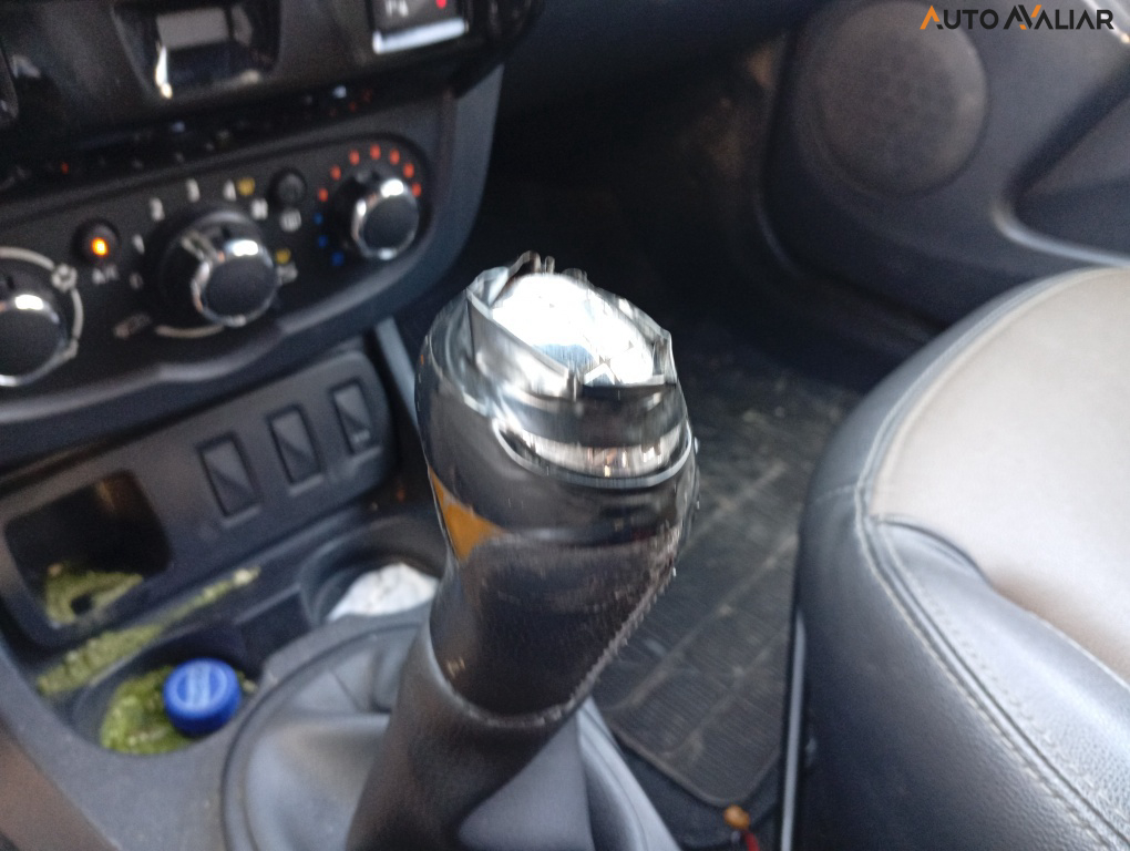 RENAULT DUSTER 1.6 DYNAMIQUE 4X2 16V FLEX 4P MANUAL