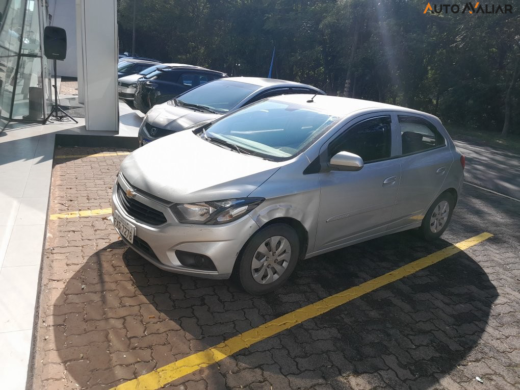 CHEVROLET ONIX 1.0 MPFI LT 8V FLEX 4P MANUAL
