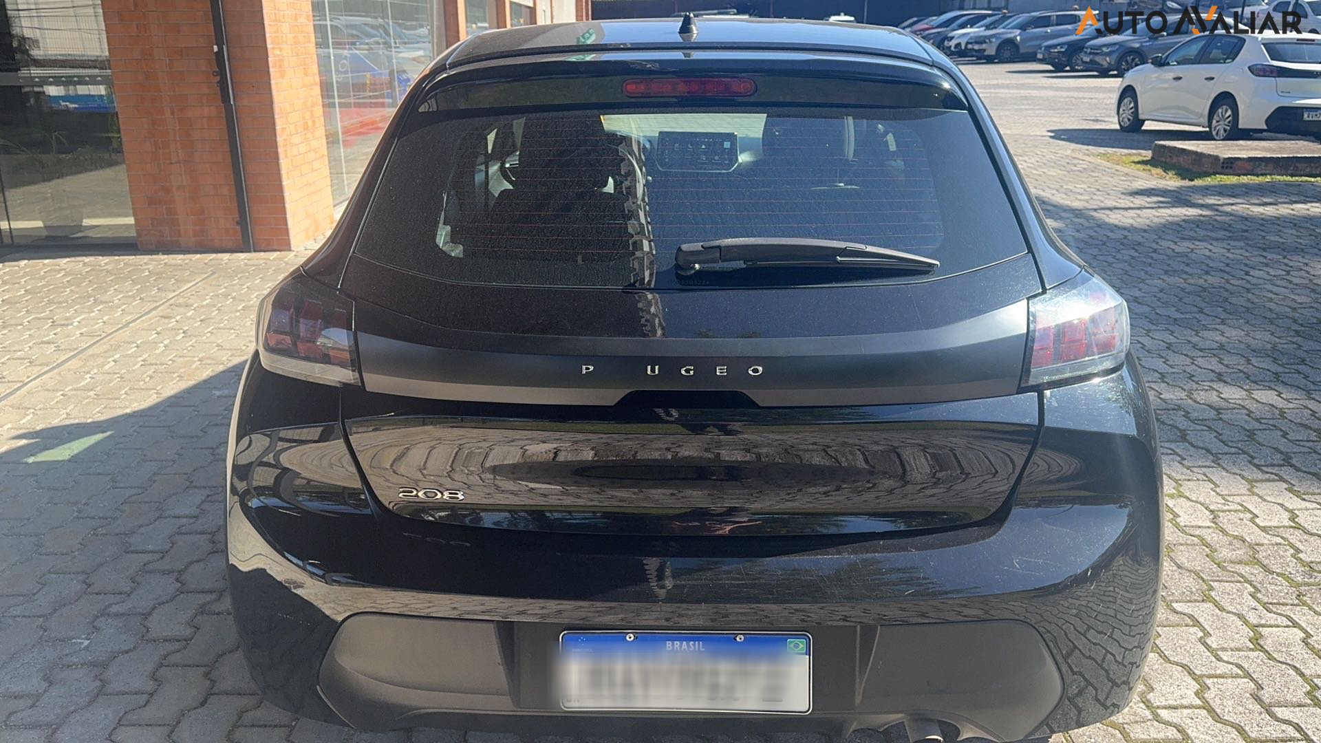PEUGEOT 208 1.0 FIREFLY FLEX LIKE MANUAL