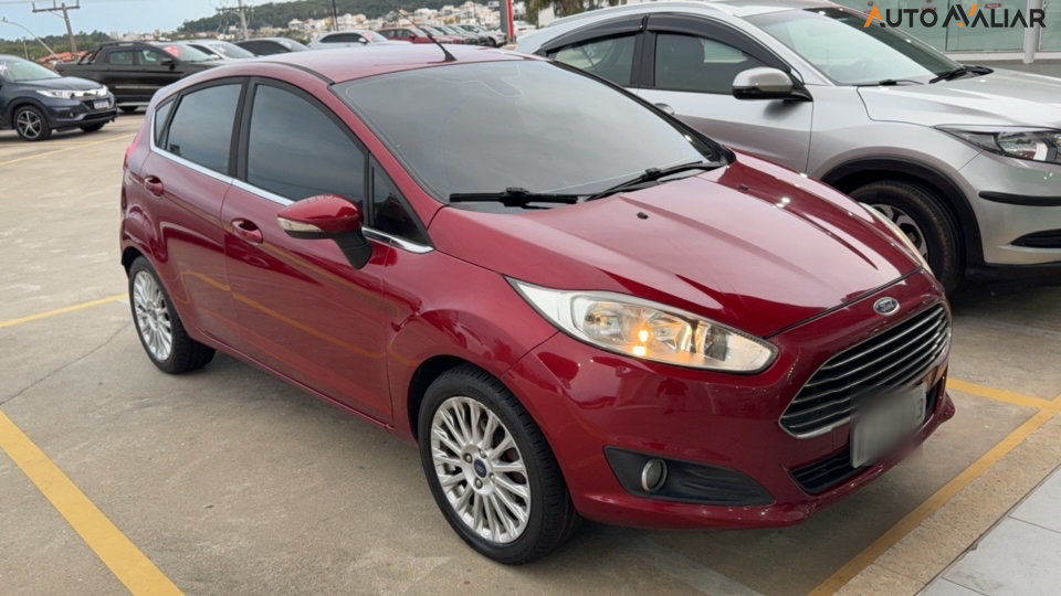 FORD FIESTA 1.6 TITANIUM HATCH 16V FLEX 4P MANUAL