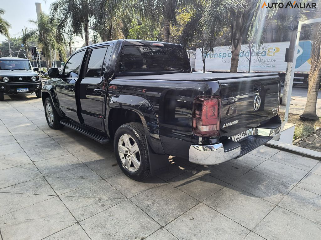 VOLKSWAGEN AMAROK 3.0 V6 TDI HIGHLINE CD DIESEL 4MOTION AUTOMATICO