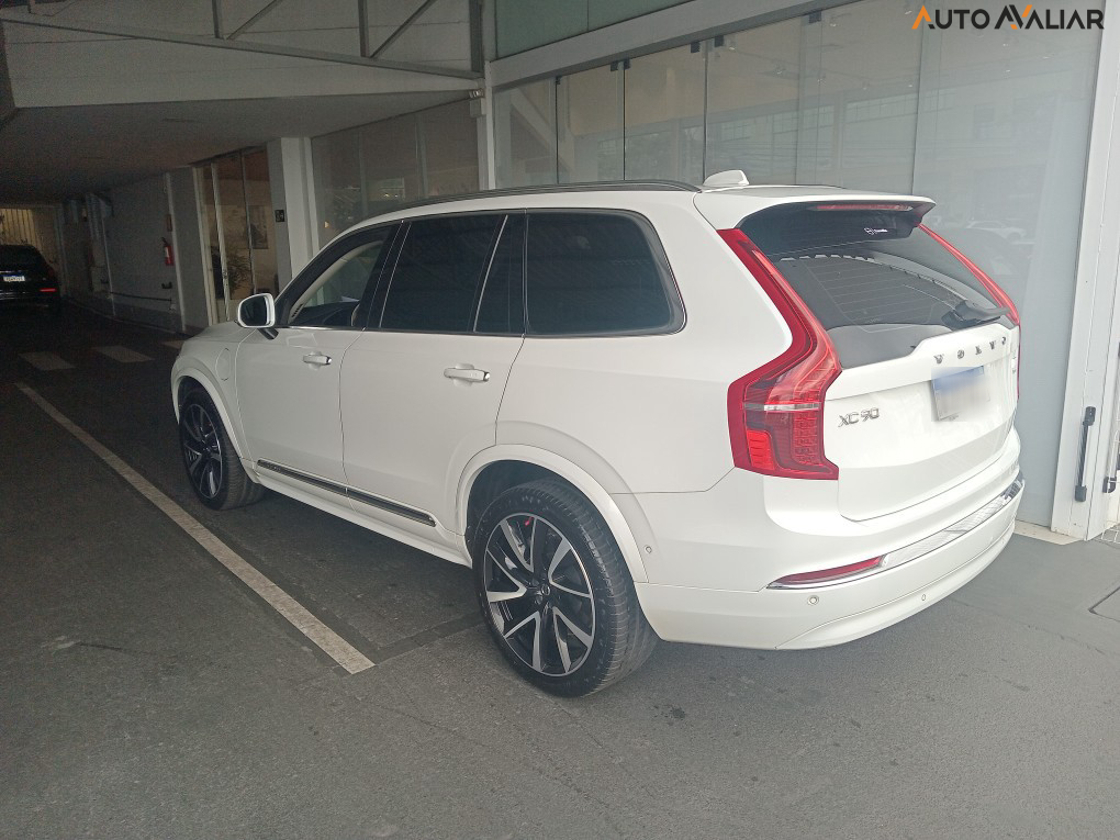 VOLVO XC90 2.0 T8 RECHARGE ULTIMATE AWD GEARTRONIC