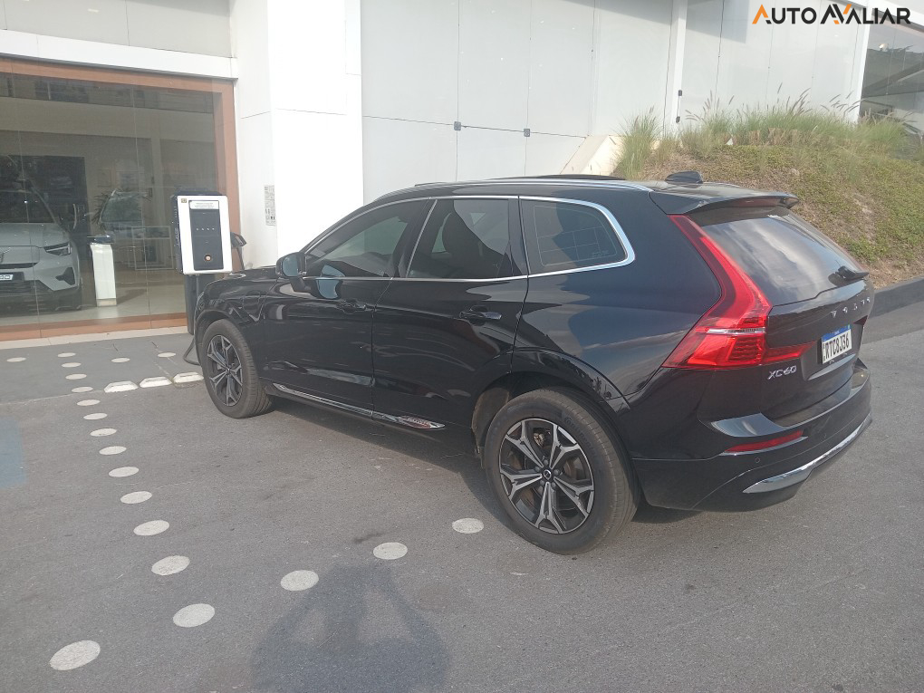 VOLVO XC60 2.0 T8 RECHARGE INSCRIPTION EXPRESSION AWD GEARTRONIC