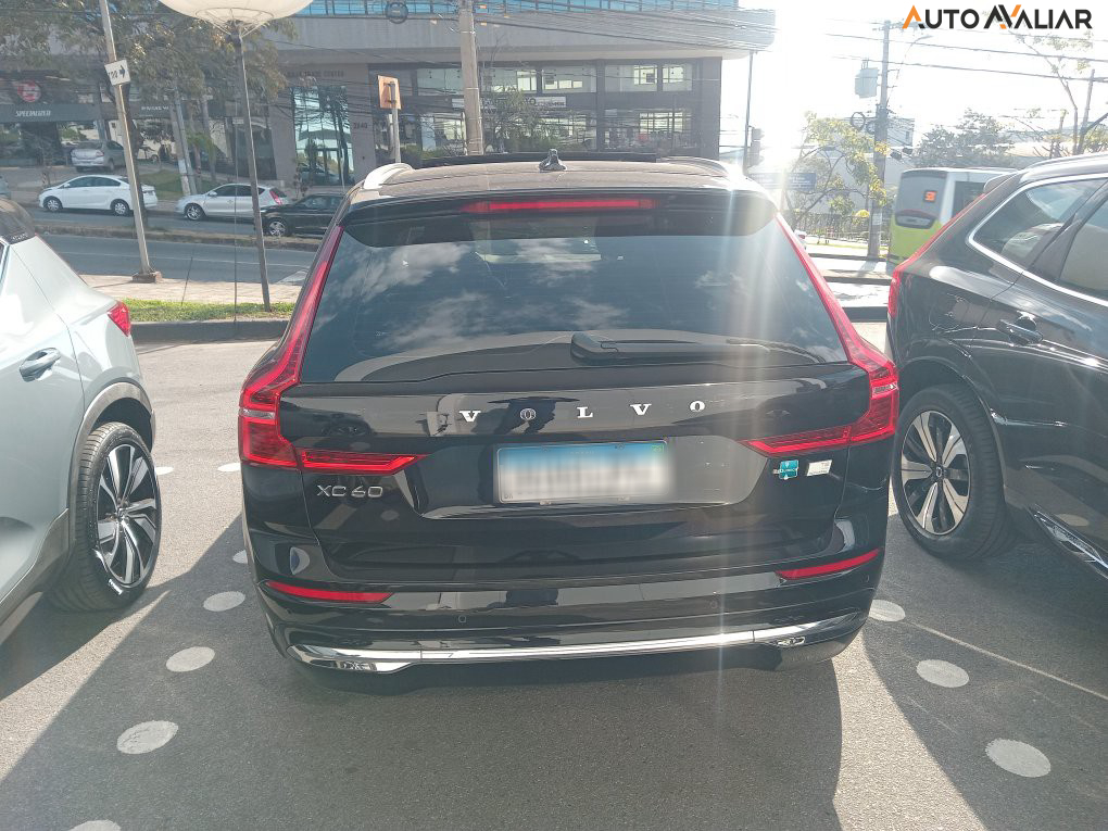 VOLVO XC60 T-8 Plus 2.0 AWD (Híbrido)