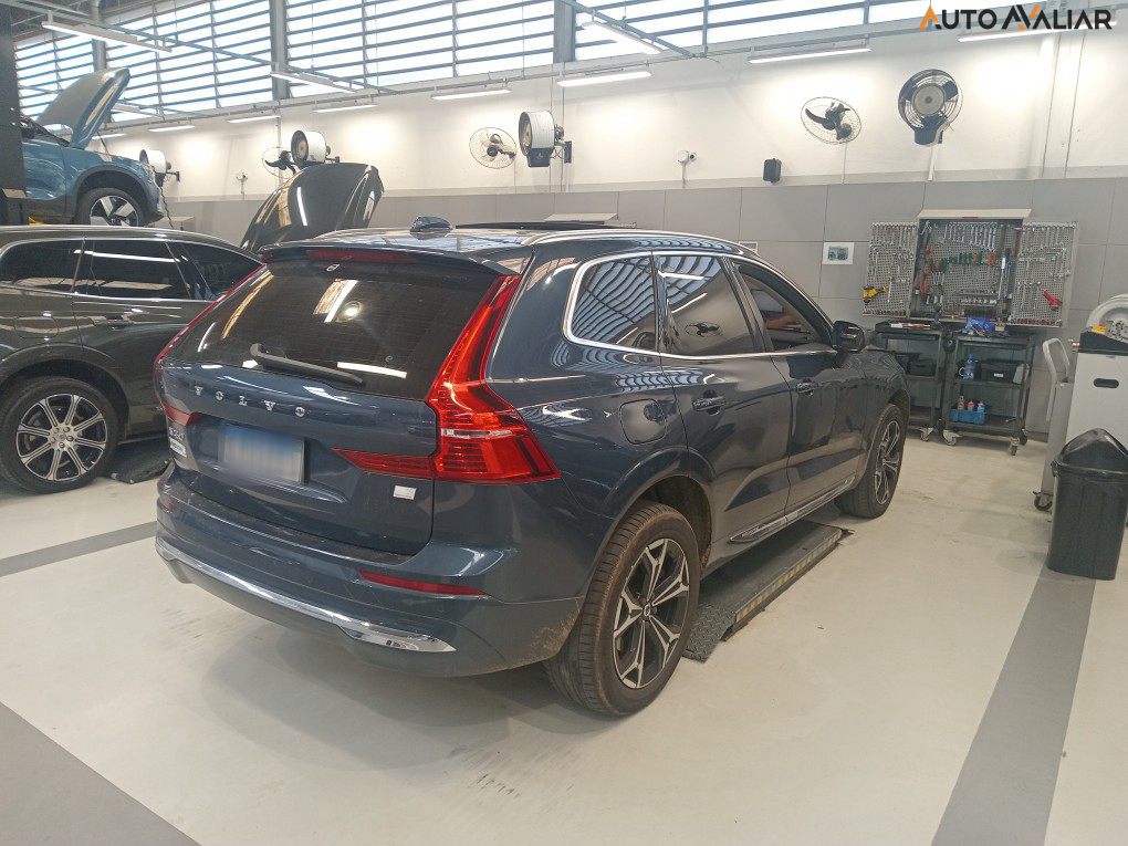 VOLVO XC60 2.0 T8 RECHARGE INSCRIPTION EXPRESSION AWD GEARTRONIC