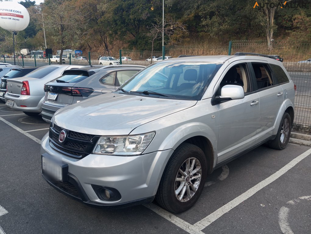 FIAT FREEMONT 2.4 EMOTION 16V GASOLINA 4P AUTOMATICO