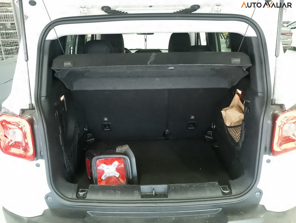 JEEP RENEGADE 2.0 16V TURBO DIESEL LONGITUDE 4P 4X4 AUTOMATICO