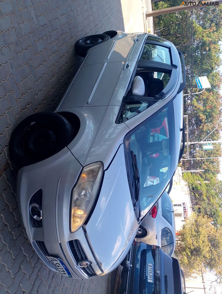 FIAT IDEA 1.4 MPI ATTRACTIVE 8V FLEX 4P MANUAL