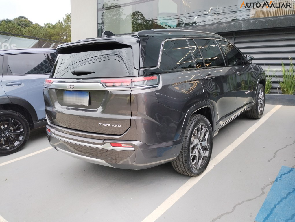 JEEP COMMANDER 1.3 T270 TURBO FLEX OVERLAND AT6