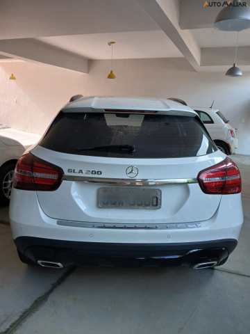 MERCEDES-BENZ GLA 200 1.6 CGI FLEX NIGHT 7G-DCT