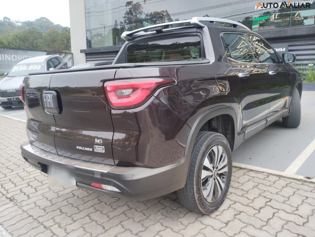 FIAT TORO 2.0 16V TURBO DIESEL VOLCANO 4WD AT9