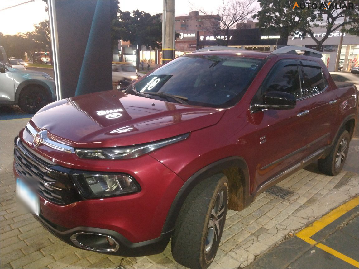 FIAT TORO 2.0 16V TURBO DIESEL VOLCANO 4WD AT9