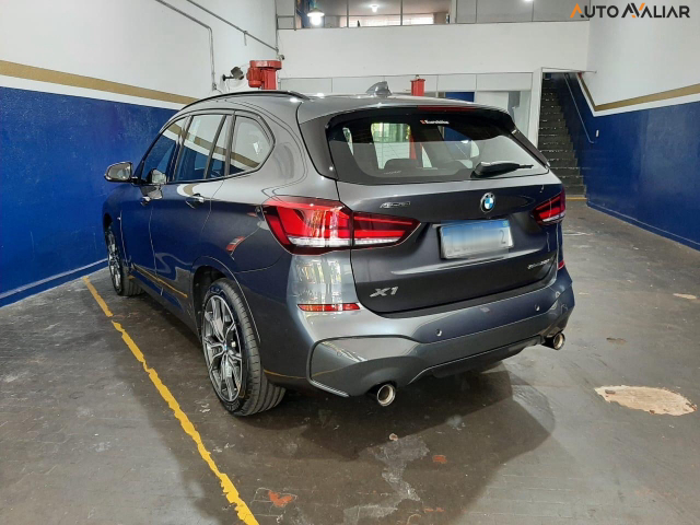 BMW X1 2.0 16V TURBO ACTIVEFLEX SDRIVE20I M SPORT PLUS 4P AUTOMÁTICO