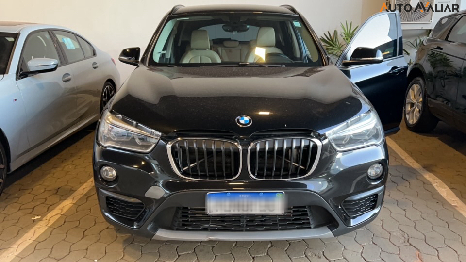 BMW X1 2.0 16V TURBO GASOLINA SDRIVE20I GP 4P AUTOMATICO