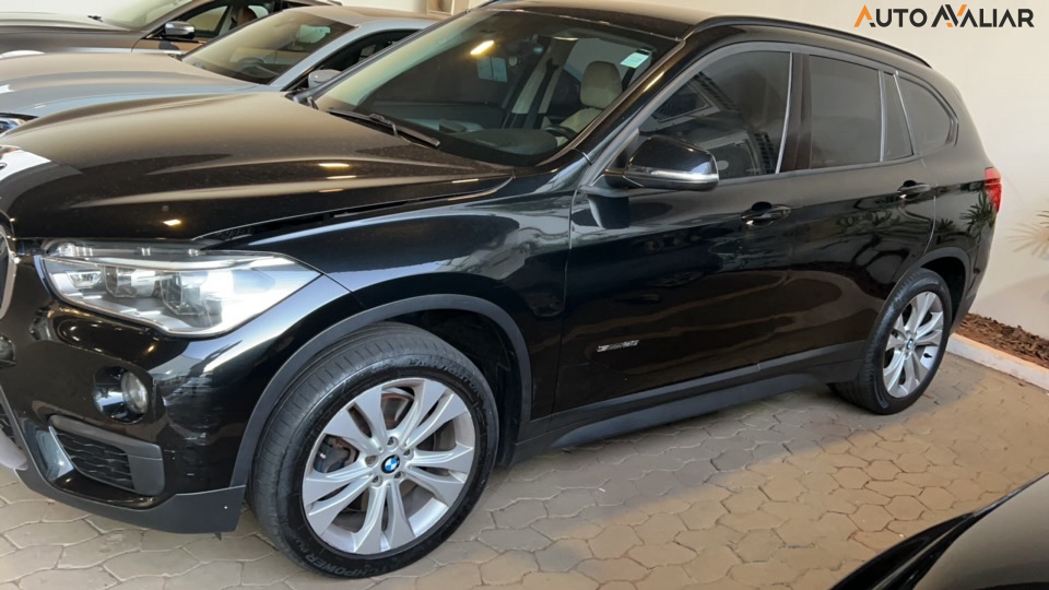 BMW X1 2.0 16V TURBO GASOLINA SDRIVE20I GP 4P AUTOMATICO