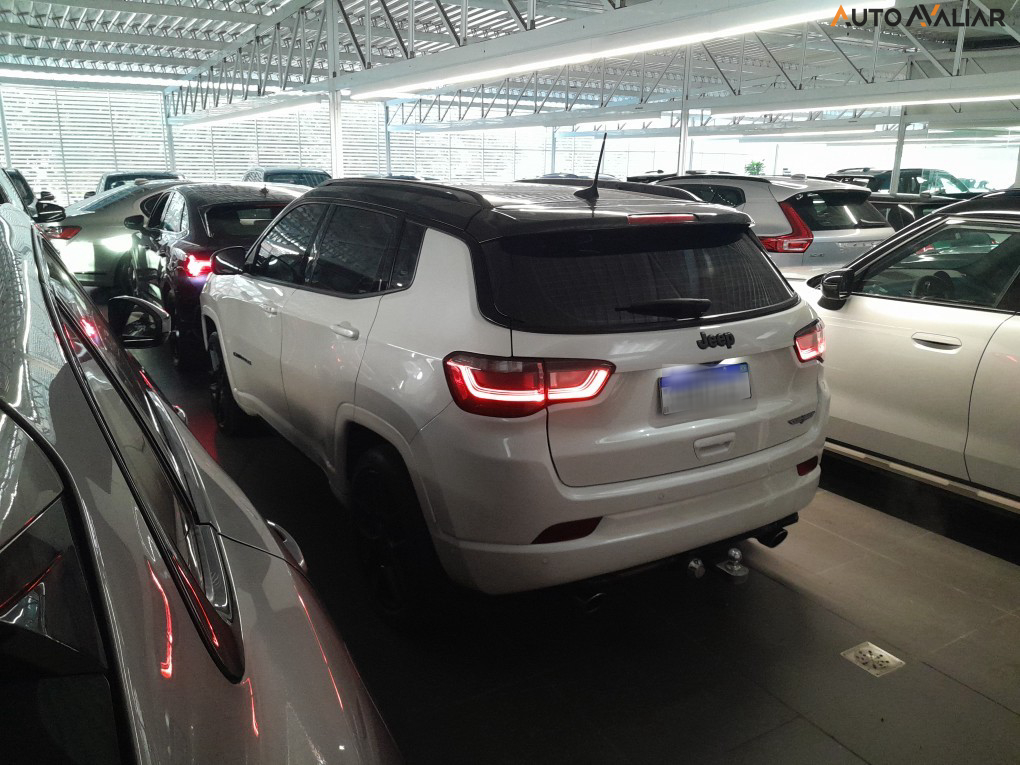 JEEP COMPASS 2.0 HURRICANE 4 TURBO GASOLINA BLACKHAWK AT9