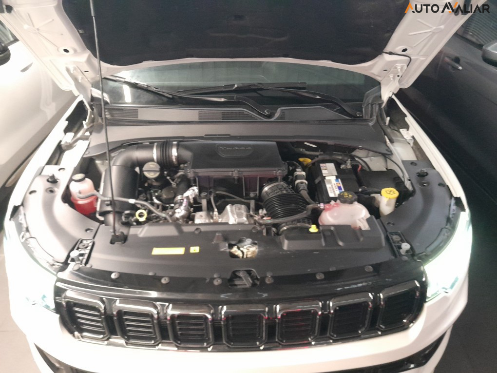 JEEP COMPASS 2.0 HURRICANE 4 TURBO GASOLINA BLACKHAWK AT9