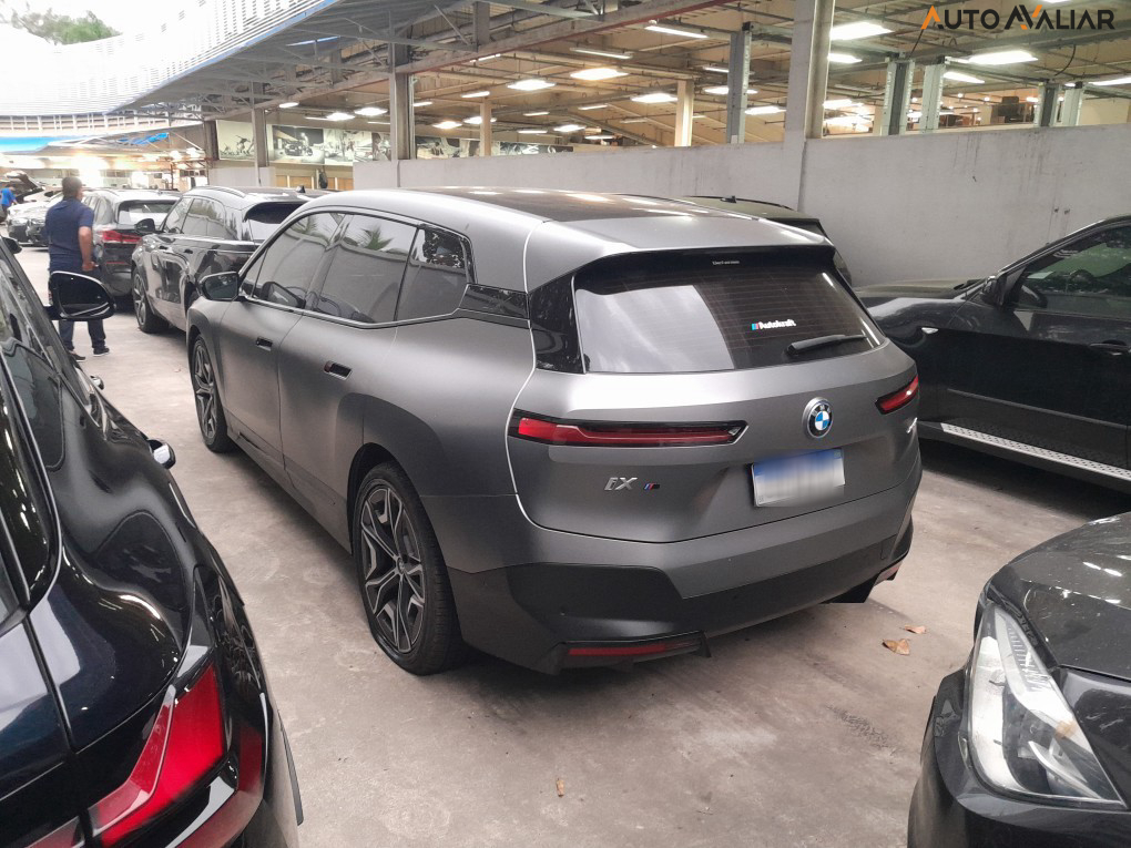 BMW IX XDRIVE40