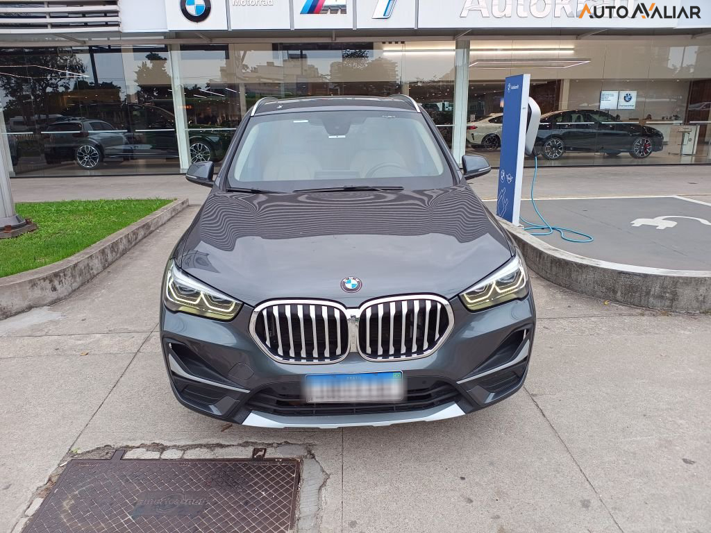 BMW X1 2.0 16V TURBO ACTIVEFLEX SDRIVE20I X-LINE 4P AUTOMATICO