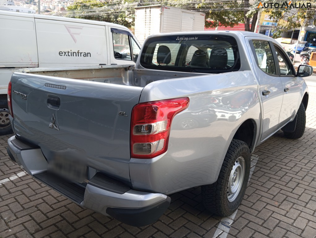 MITSUBISHI L200 2.4 16V TURBO DIESEL SPORT GLX CD 4P 4X4 MANUAL