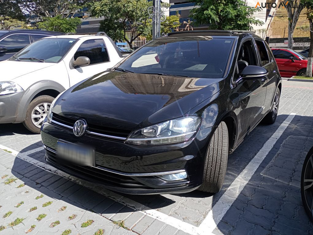 VOLKSWAGEN GOLF 1.0 200 TSI TOTAL FLEX COMFORTLINE TIPTRONIC