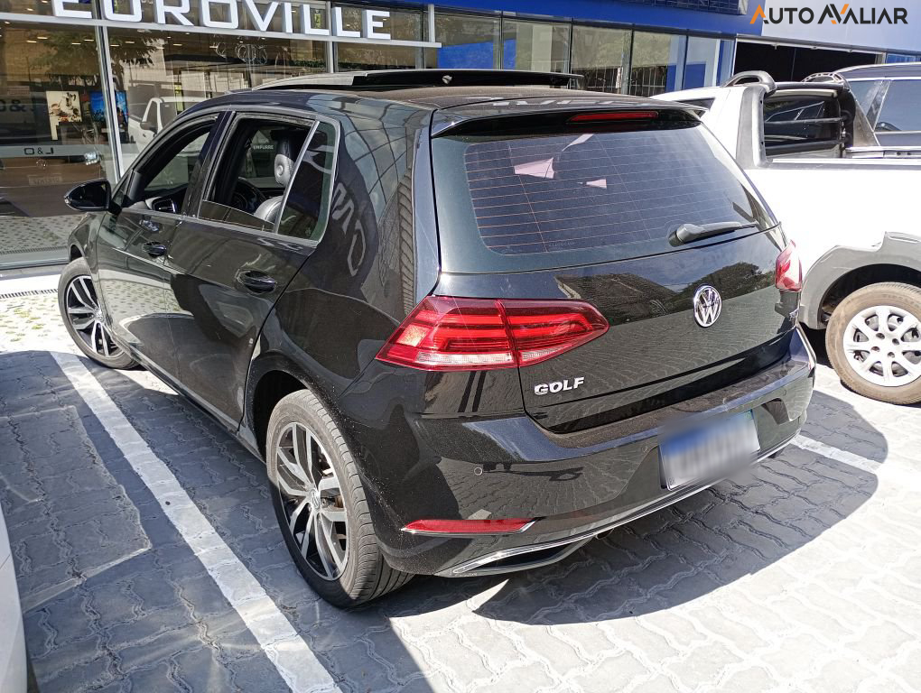 VOLKSWAGEN GOLF 1.0 200 TSI TOTAL FLEX COMFORTLINE TIPTRONIC