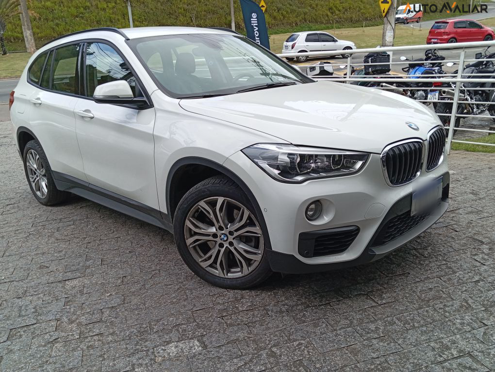 BMW X1 2.0 16V TURBO ACTIVEFLEX SDRIVE20I X-LINE 4P AUTOMATICO