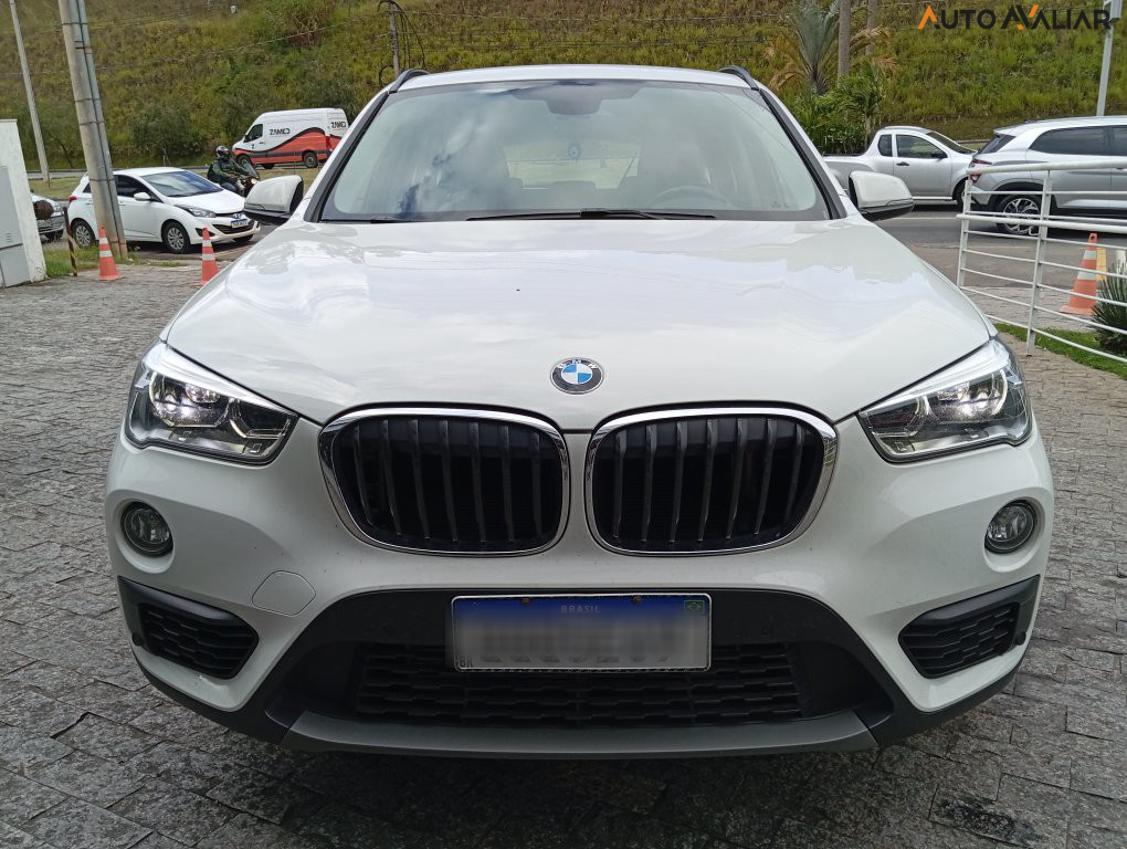 BMW X1 2.0 16V TURBO ACTIVEFLEX SDRIVE20I X-LINE 4P AUTOMATICO