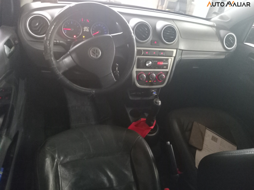 VOLKSWAGEN VOYAGE 1.0 MI 8V FLEX 4P MANUAL