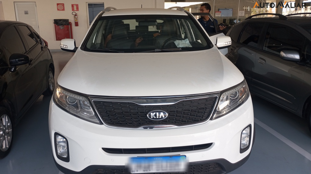 KIA SORENTO 2.4 16V GASOLINA EX AUTOMATICO