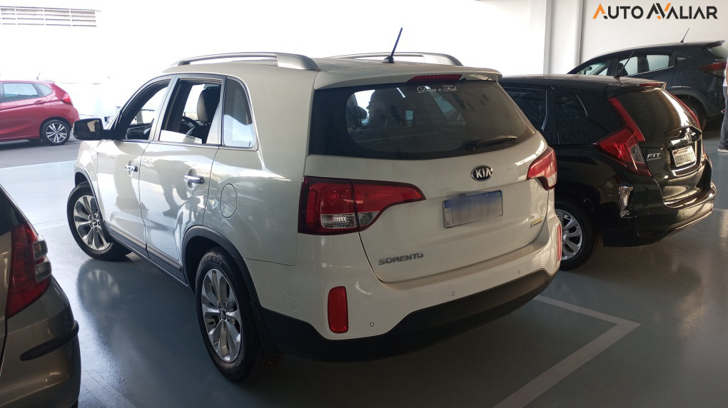KIA SORENTO 2.4 16V GASOLINA EX AUTOMATICO