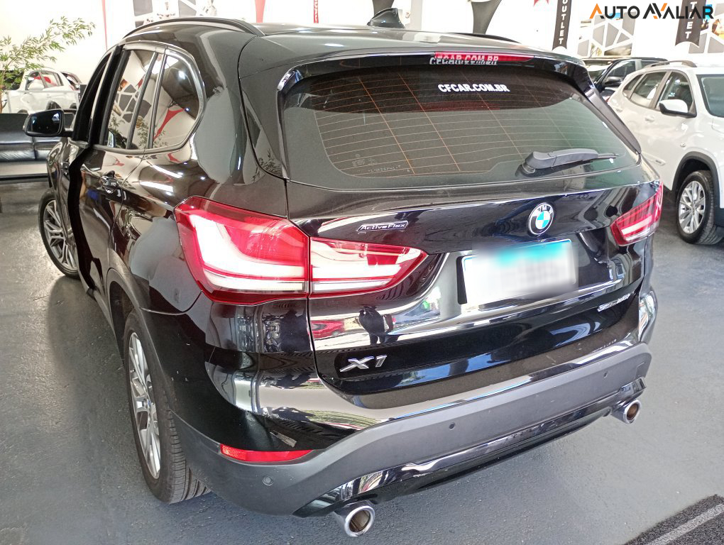 BMW X1 2.0 16V TURBO ACTIVEFLEX SDRIVE20I 4P AUTOMATICO