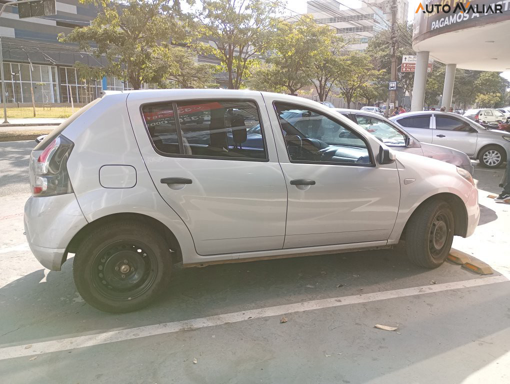 RENAULT SANDERO 1.6 EXPRESSION 8V FLEX 4P MANUAL