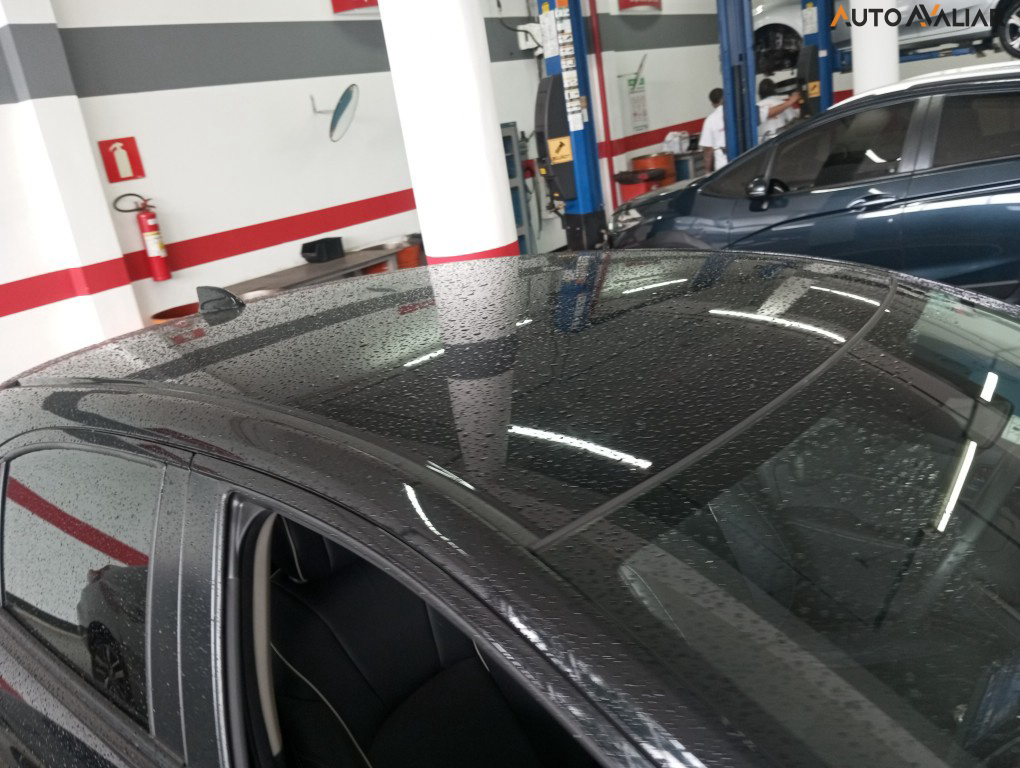 HONDA CITY 1.5 I-VTEC FLEX HATCH TOURING CVT