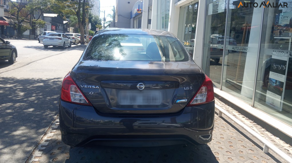NISSAN VERSA 1.6 16V FLEX SV 4P XTRONIC