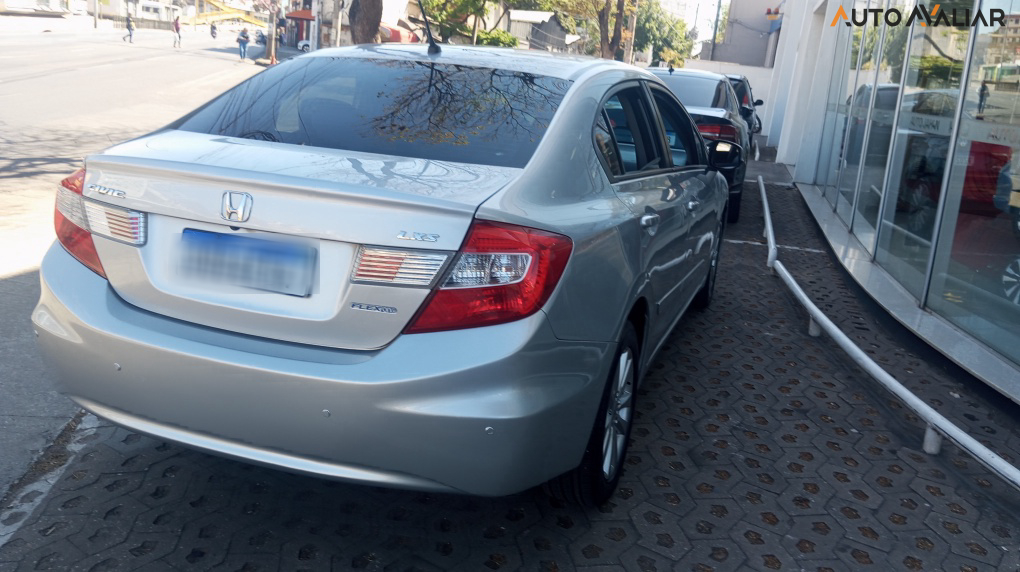 HONDA CIVIC 1.8 LXS 16V FLEX 4P AUTOMATICO