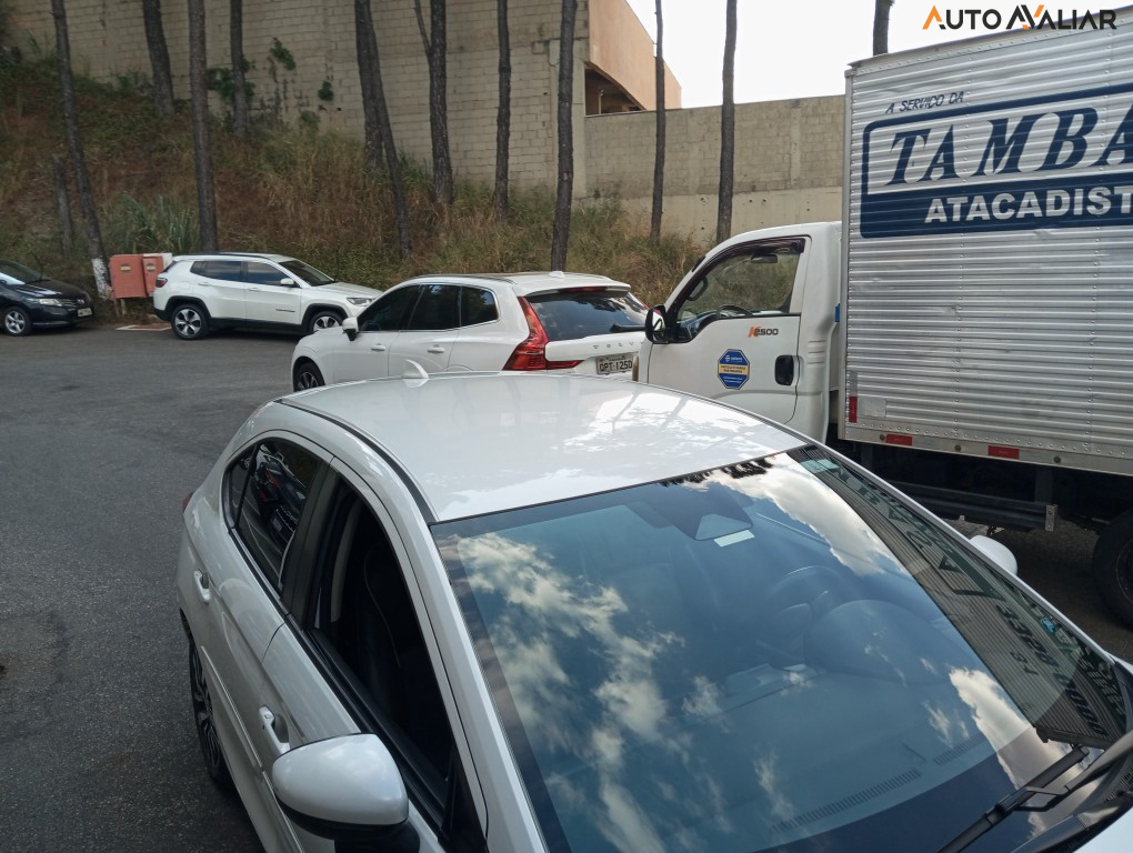 HONDA CITY 1.5 I-VTEC FLEX HATCH TOURING CVT