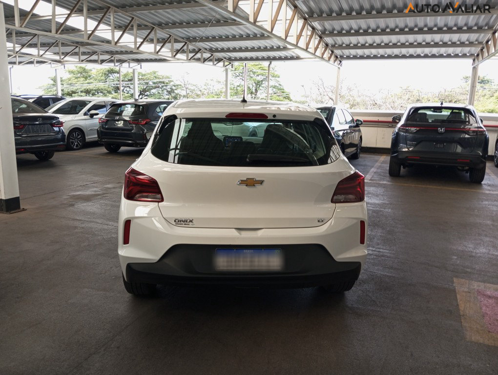 CHEVROLET ONIX 1.0 FLEX LT MANUAL