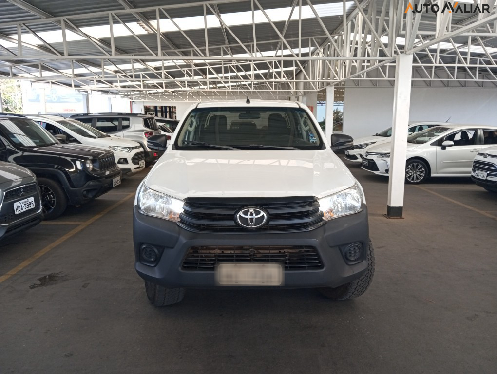 TOYOTA HILUX 2.8 NARROW 4X4 CD 16V DIESEL 4P MANUAL