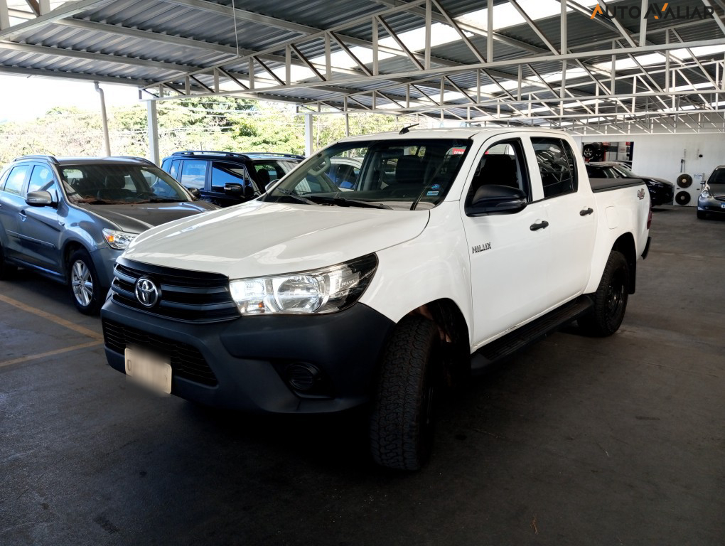 TOYOTA HILUX 2.8 NARROW 4X4 CD 16V DIESEL 4P MANUAL