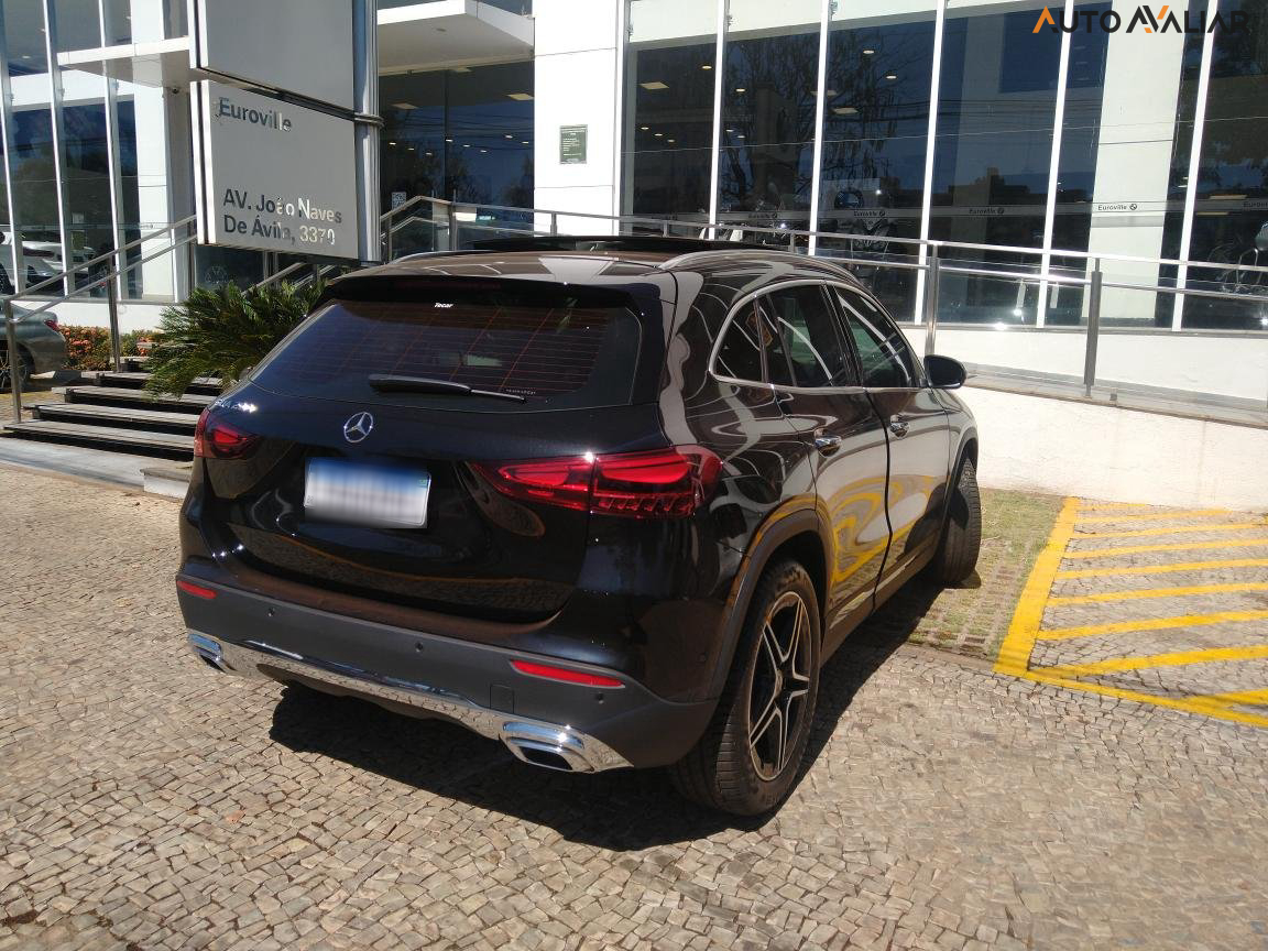 MERCEDES-BENZ GLA 200 PROGRESSIVE 1.3 TB 16V AUT.(HIB)