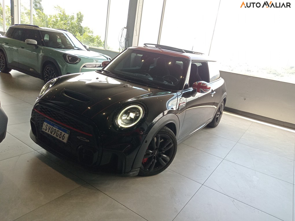 MINI COOPER 2.0 16V TWINPOWER GASOLINA JOHN COOPER WORKS 2P STEPTRONIC