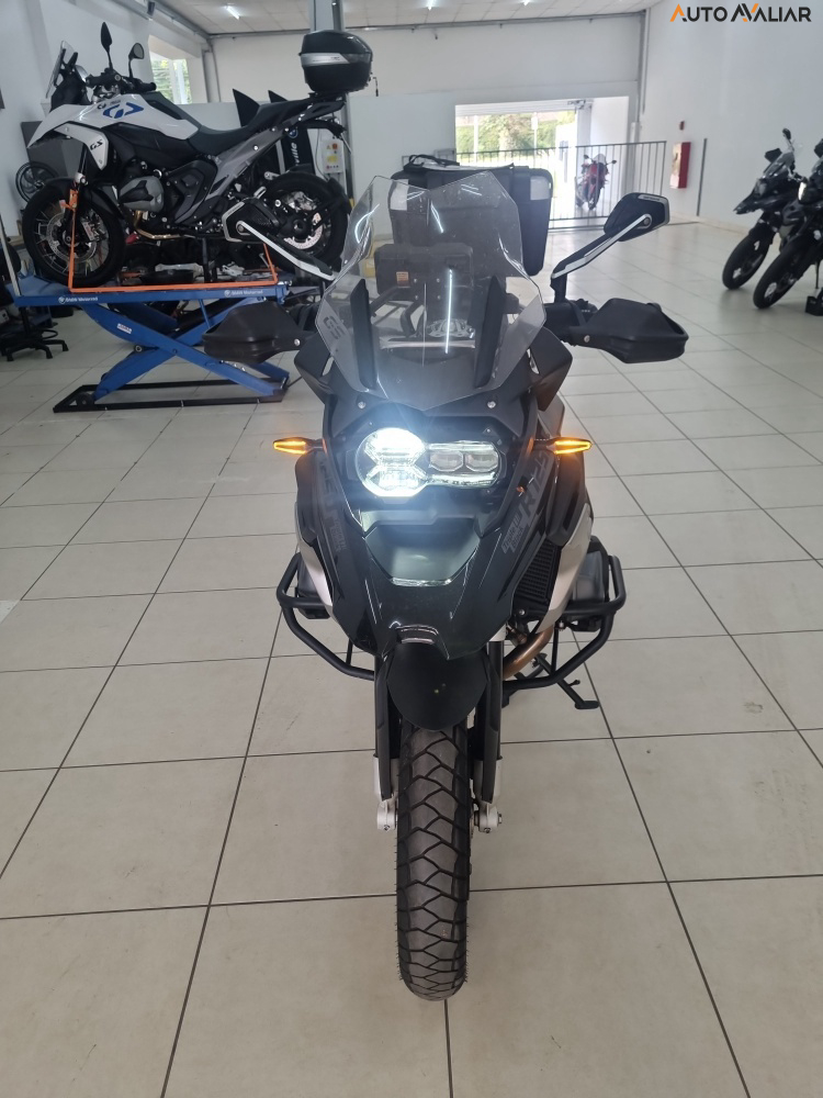BMW R 1250 GS PREMIUM TRIPLE BLACK R 1250 GS PREMIUM TRIPLE BLACK