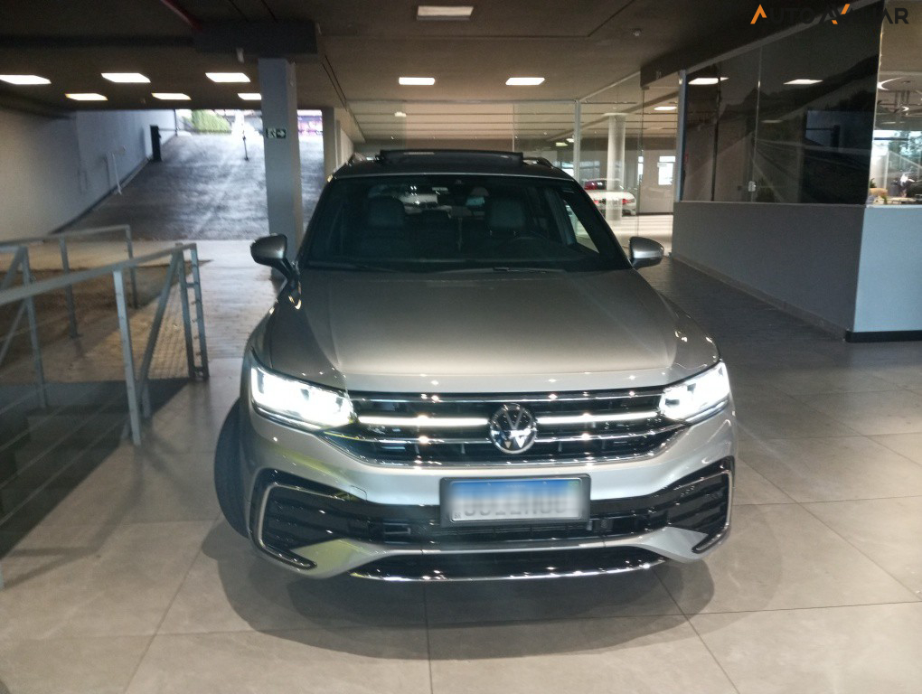 VOLKSWAGEN TIGUAN 2.0 300 TSI GASOLINA ALLSPACE R-LINE AUTOMÁTICO
