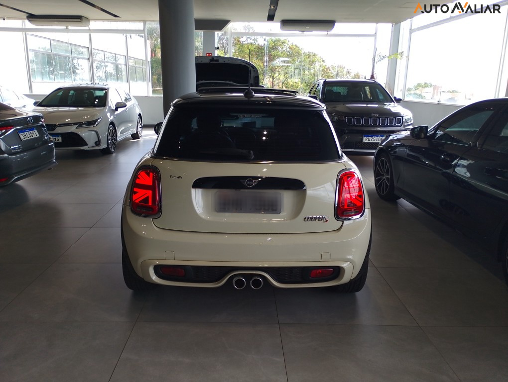 MINI COOPER 2.0 16V TWINPOWER GASOLINA S 2P STEPTRONIC
