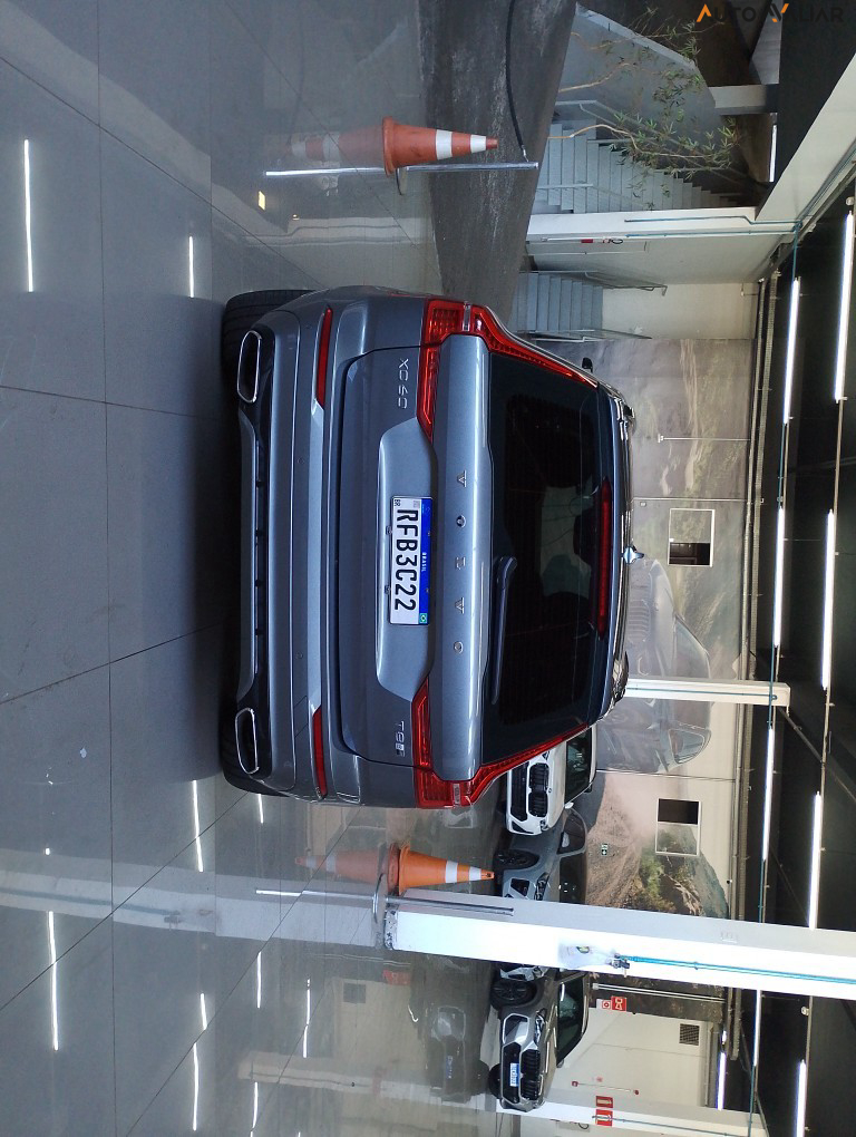 VOLVO XC60 2.0 T8 HYBRID R-DESIGN AWD GEARTRONIC