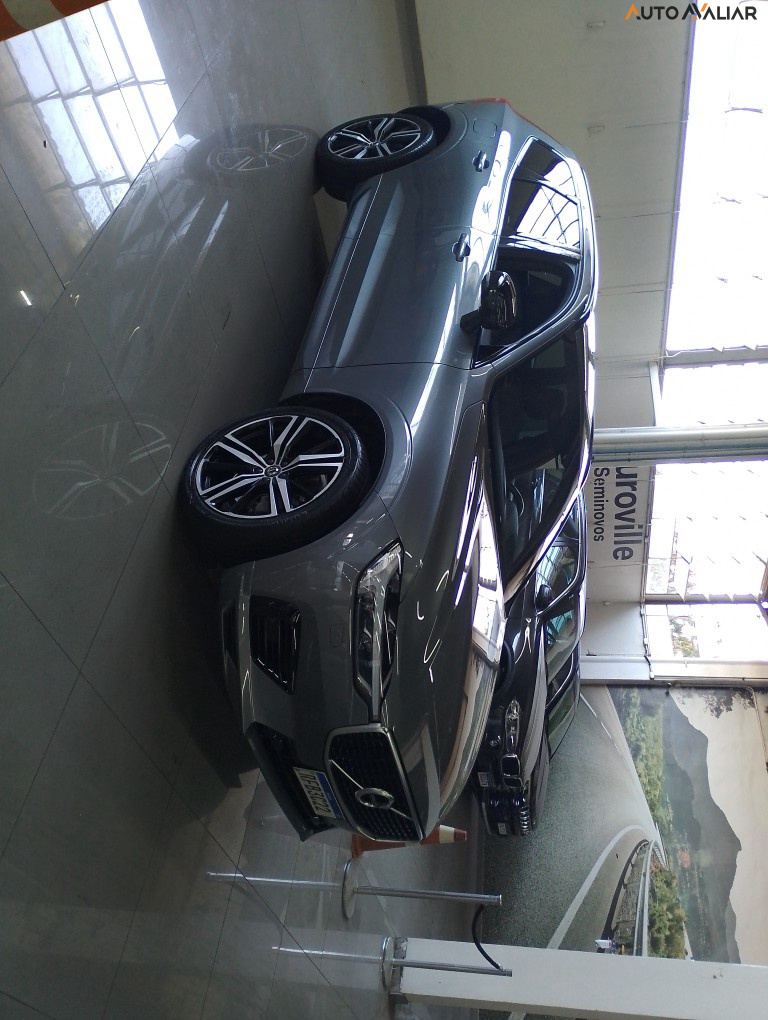 VOLVO XC60 2.0 T8 HYBRID R-DESIGN AWD GEARTRONIC